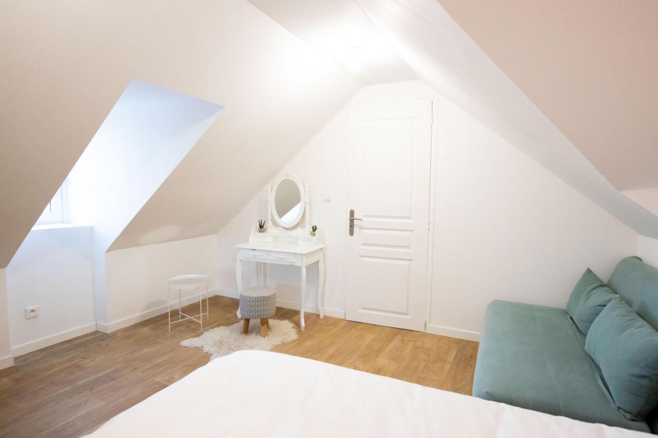 Apartment Duplex En Centre-ville De - 110m2 *